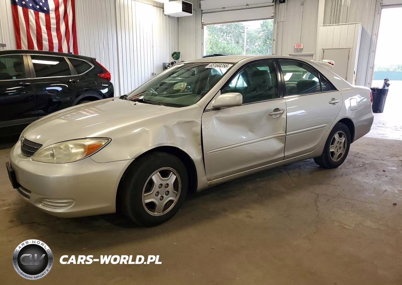 2003 Toyota Camry Le V6 – zdjęcie 1 z 12