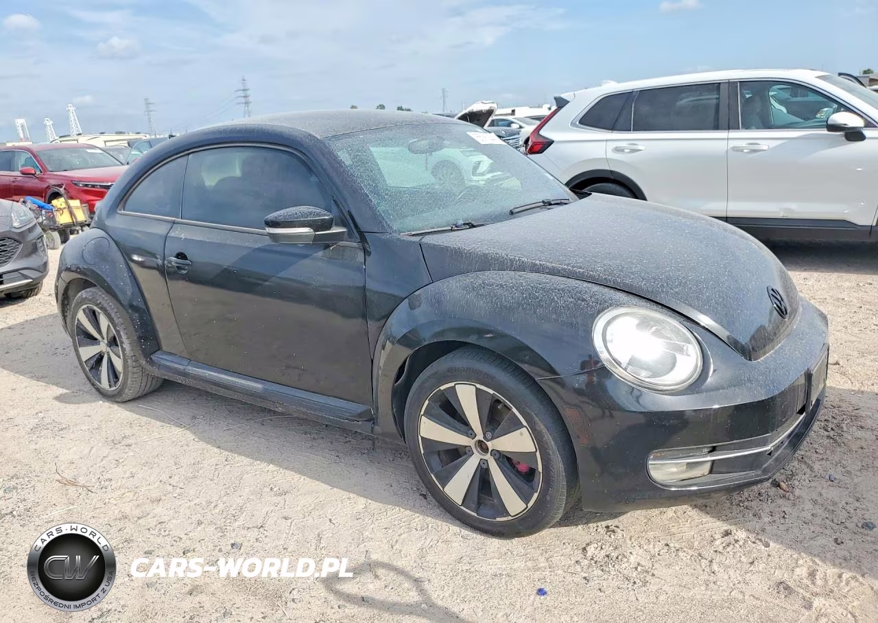 2012 Volkswagen Beetle Turbo VIN:3VWVA7AT0CM621306 - 4