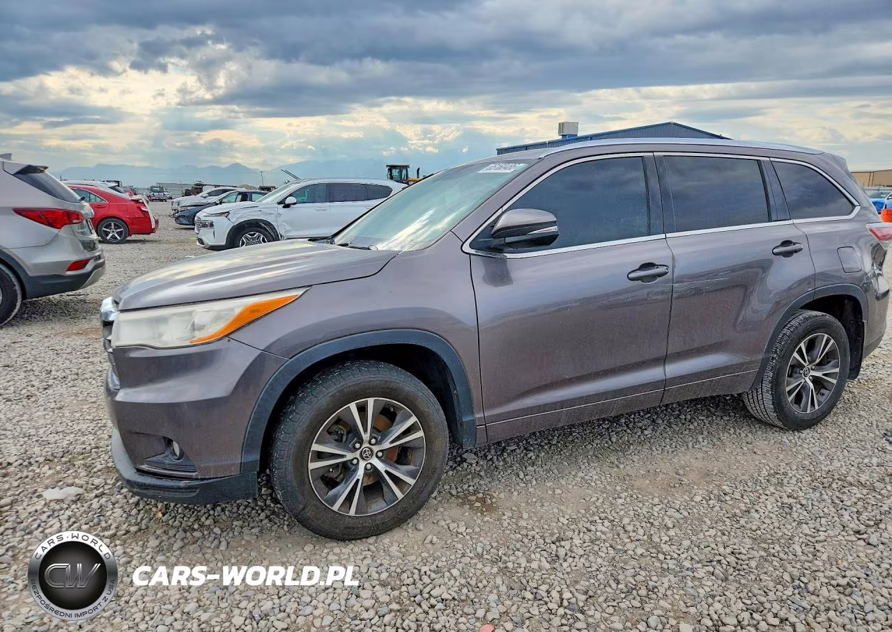 2016 Toyota Highlander Xle