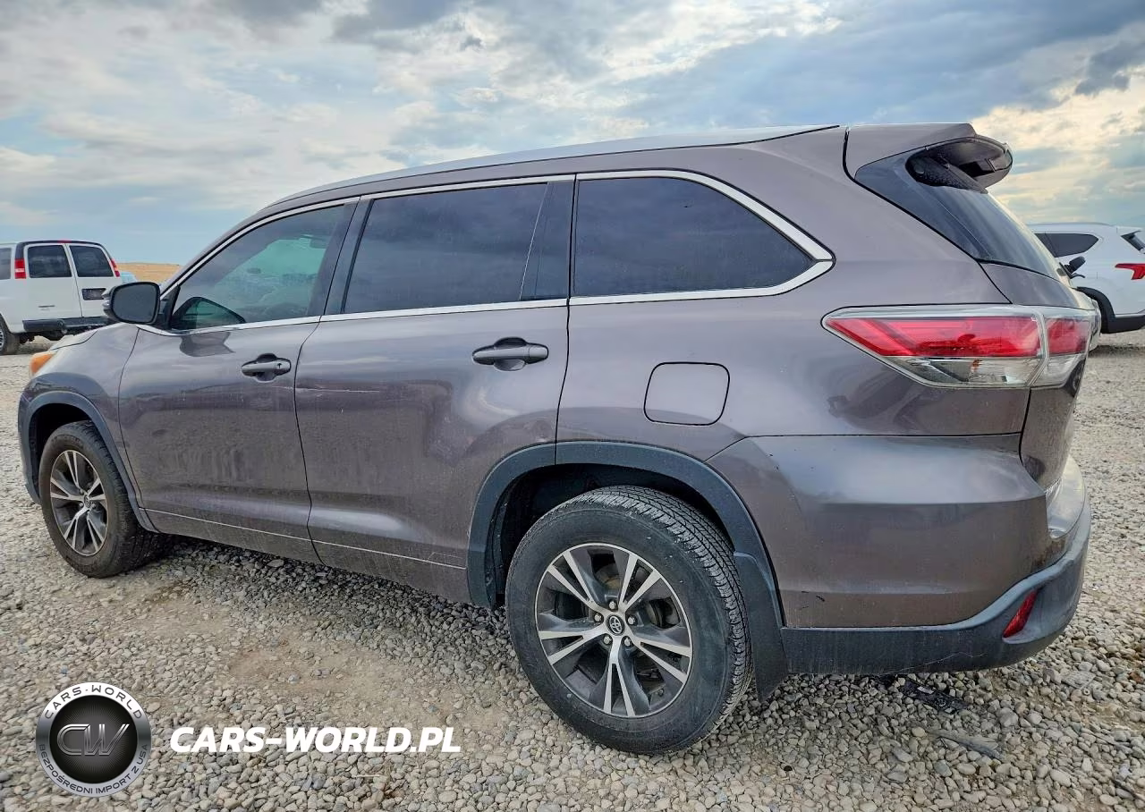 2016 Toyota Highlander Xle VIN:5TDJKRFH3GS290189 - 2