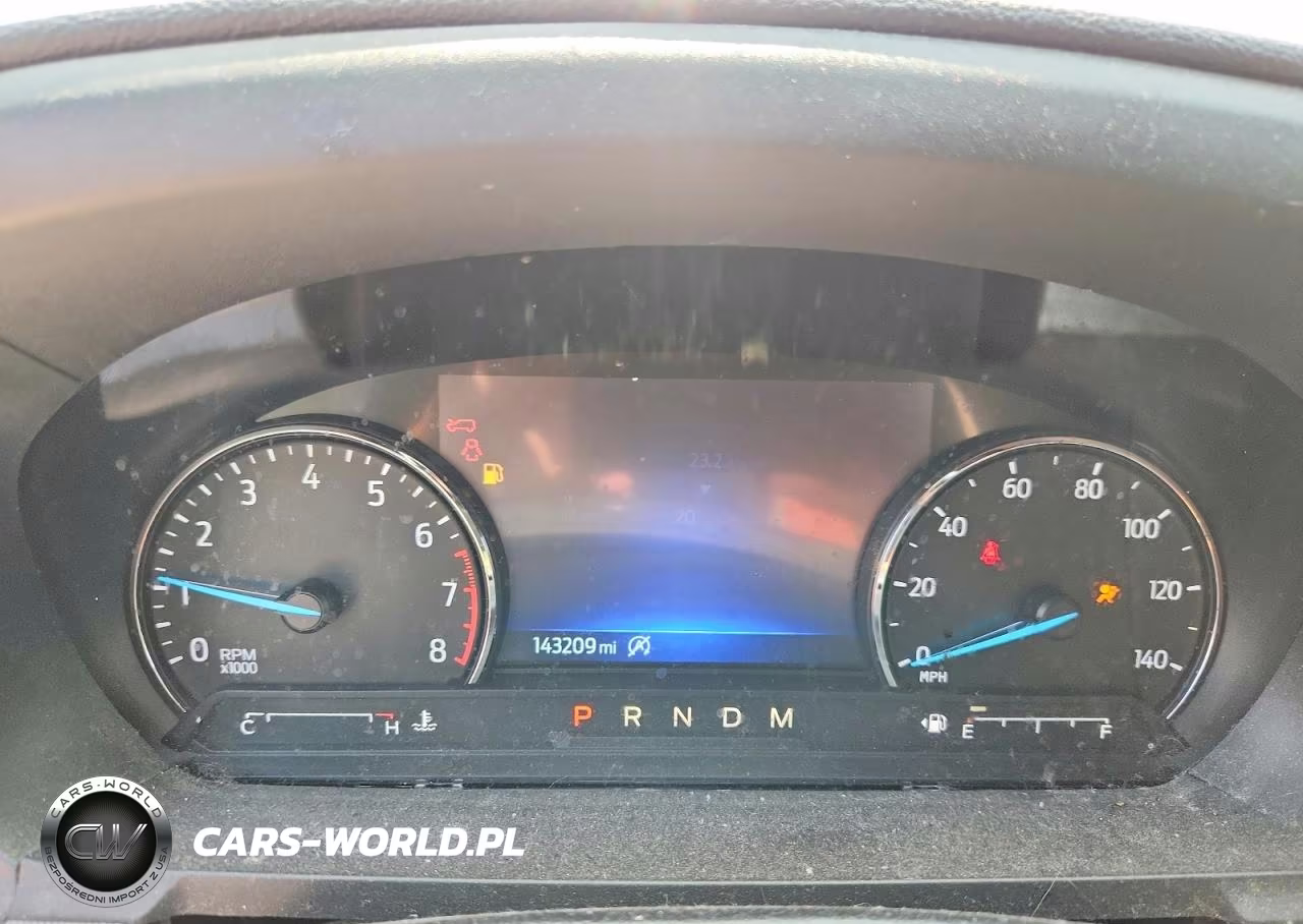 2020 Ford Explorer Xlt VIN:1FMSK8DH9LGB81916 - 9