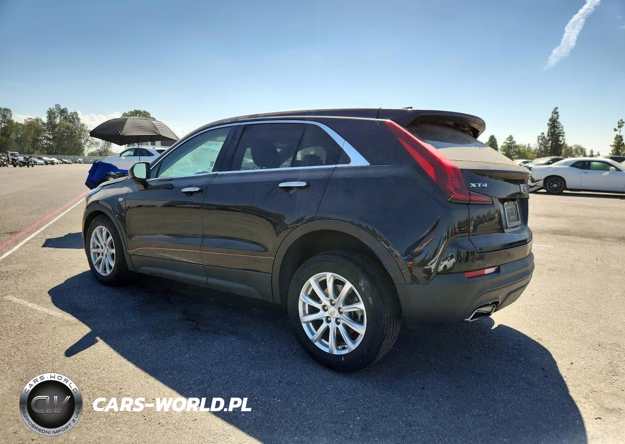 2020 Cadillac Xt4 Luxury VIN:1GYAZAR46LF122489 - 2