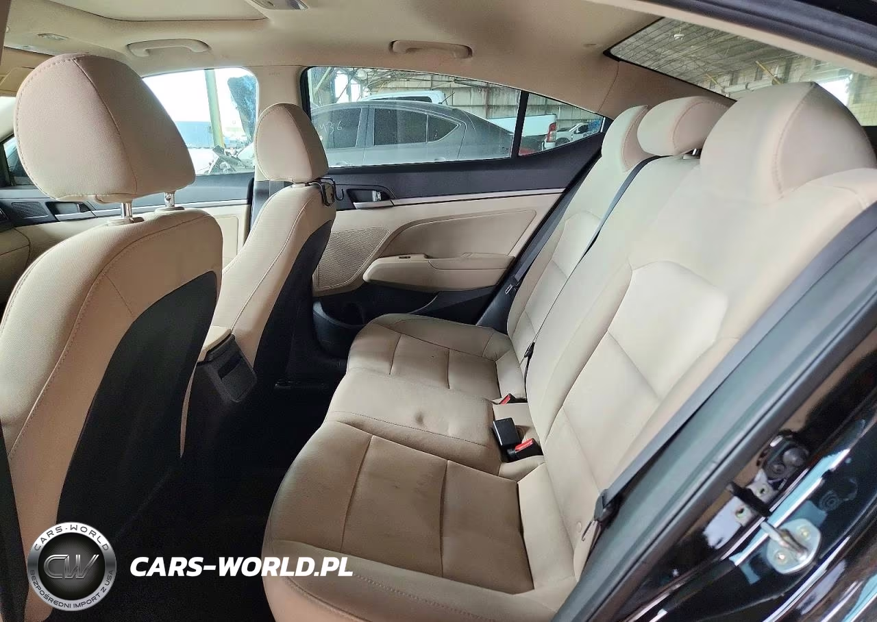 2017 Hyundai Elantra Value Edition VIN:5NPD84LFXHH159205 - 10