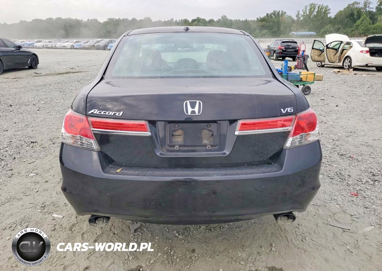 2011 Honda Accord Exl VIN:1HGCP3F81BA004774 - 6