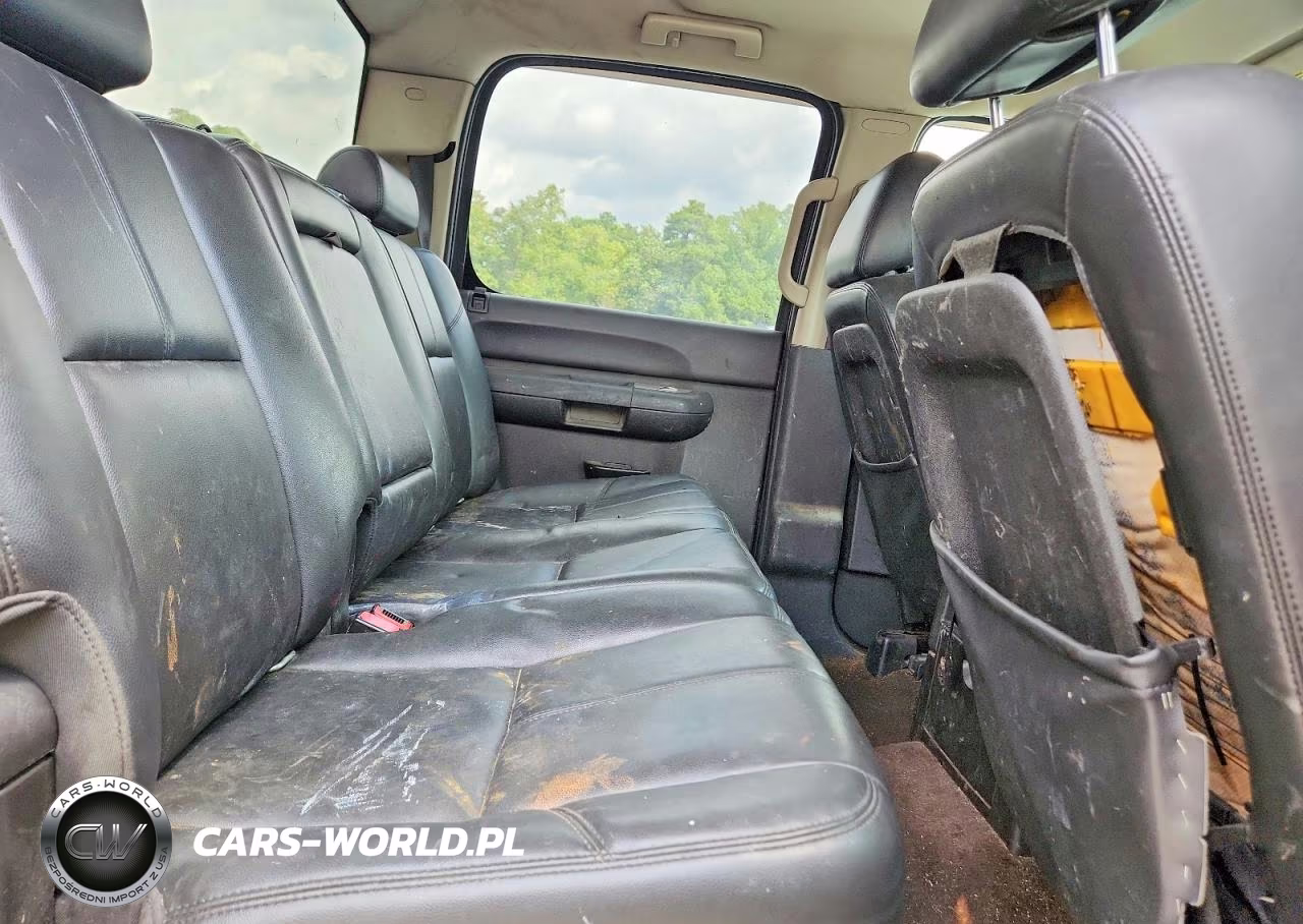 2010 Chevrolet Silverado C1500 Lt VIN:3GCRCSE06AG107683 - 10