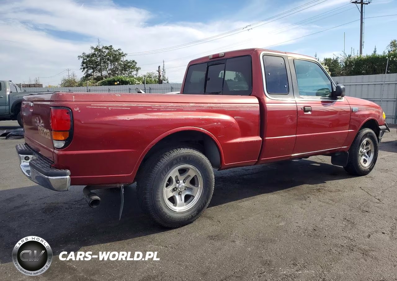 1998 Mazda B3000 Cab Plus VIN:4F4YR16U6WTM26086 - 3