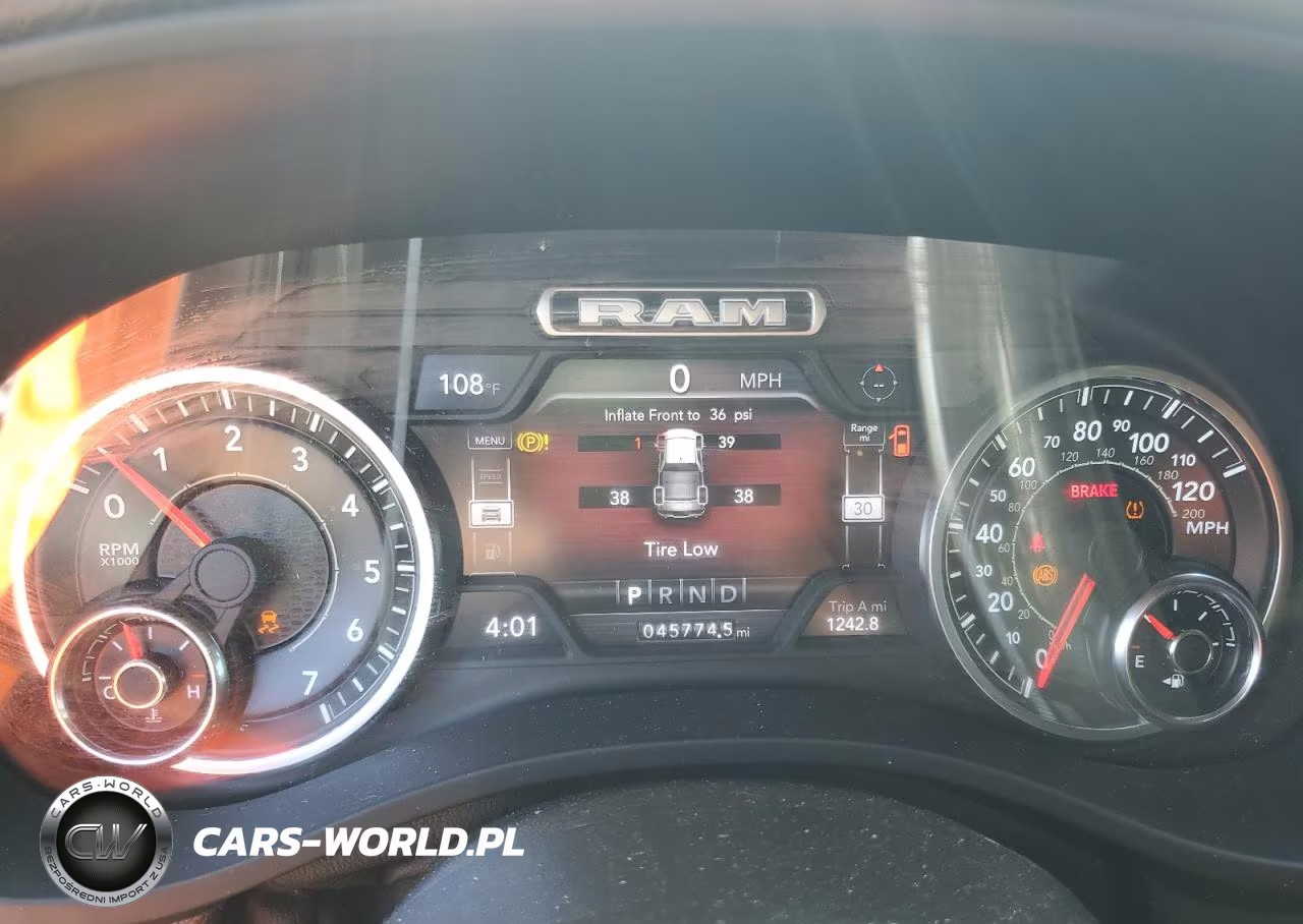 2021 Ram 1500 Big Horn-Lone Star VIN:1C6SRFBT5MN667333 - 9