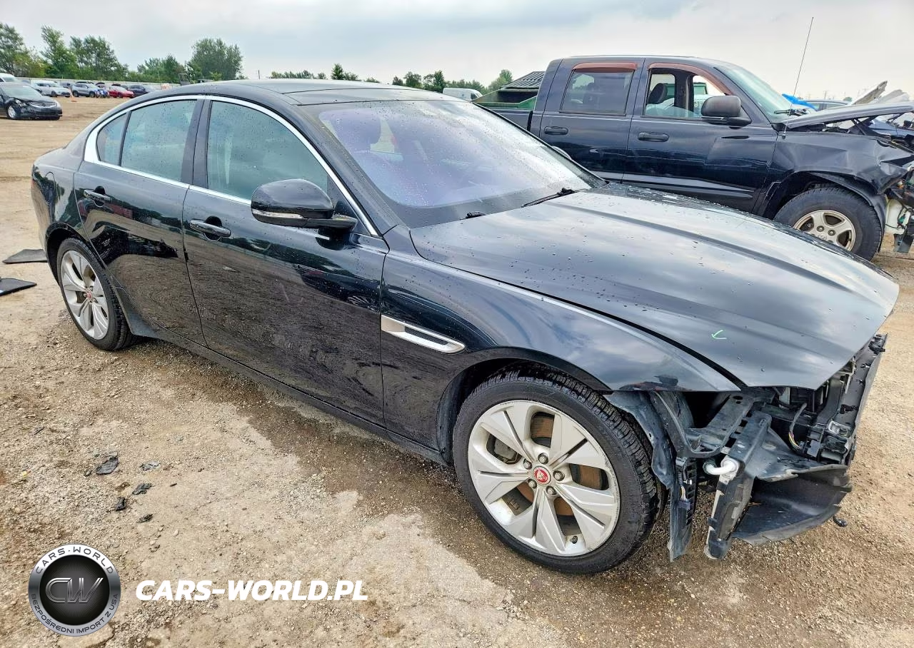 2020 Jaguar Xe S VIN:SAJAJ4FX3LCP64667 - 4