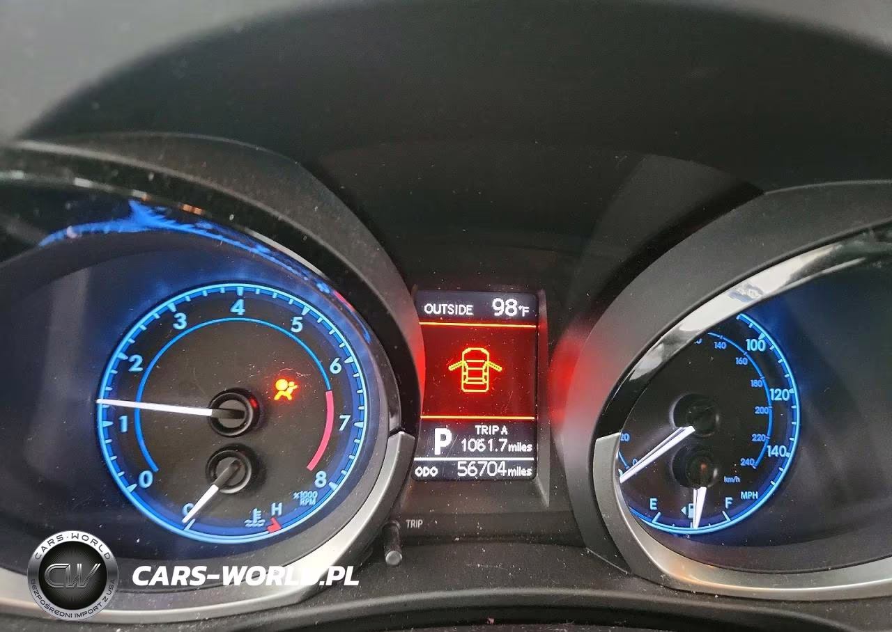 2016 Toyota Corolla S Plus VIN:2T1BURHE5GC698901 - 9