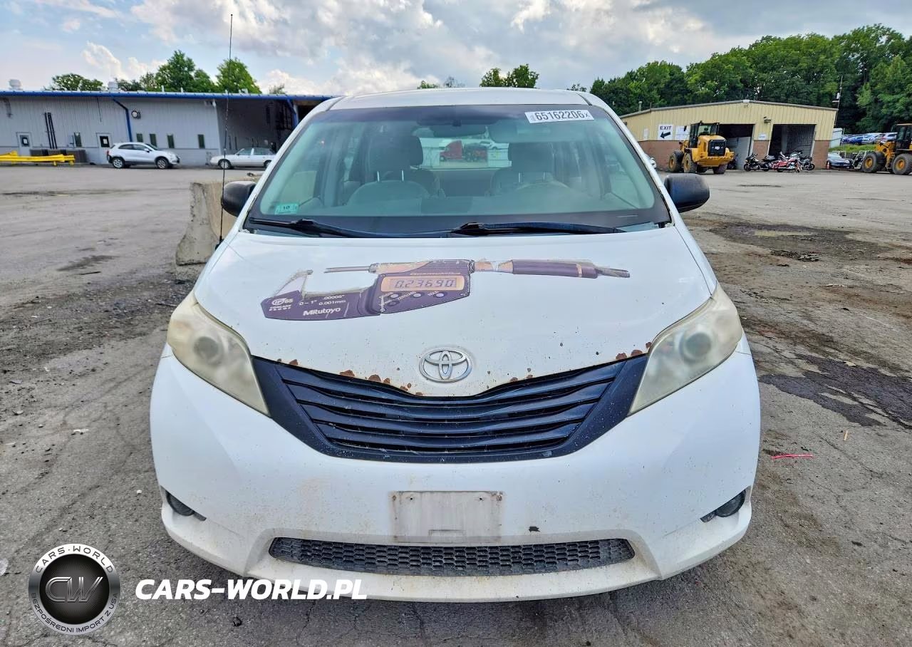 2014 Toyota Sienna L 7-Passenger VIN:5TDZK3DC0ES409580 - 5