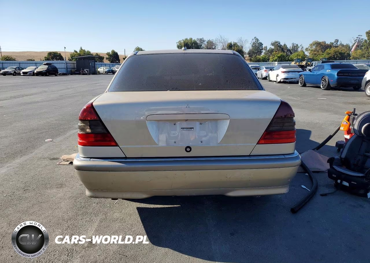 2000 Mercedes-Benz C 230 VIN:WDBHA24GXYA852329 - 6