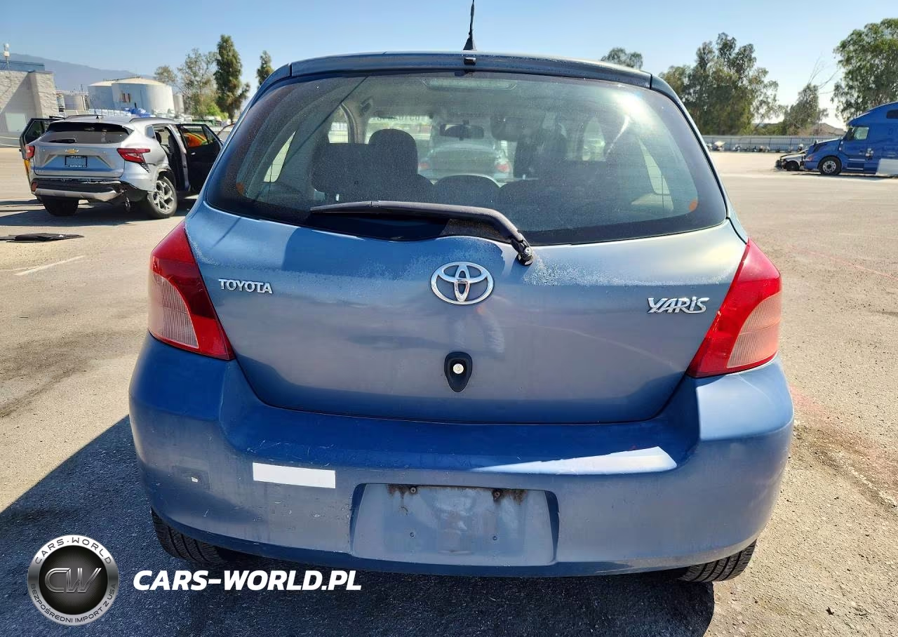 2008 Toyota Yaris Base VIN:JTDJT923X85157170 - 6
