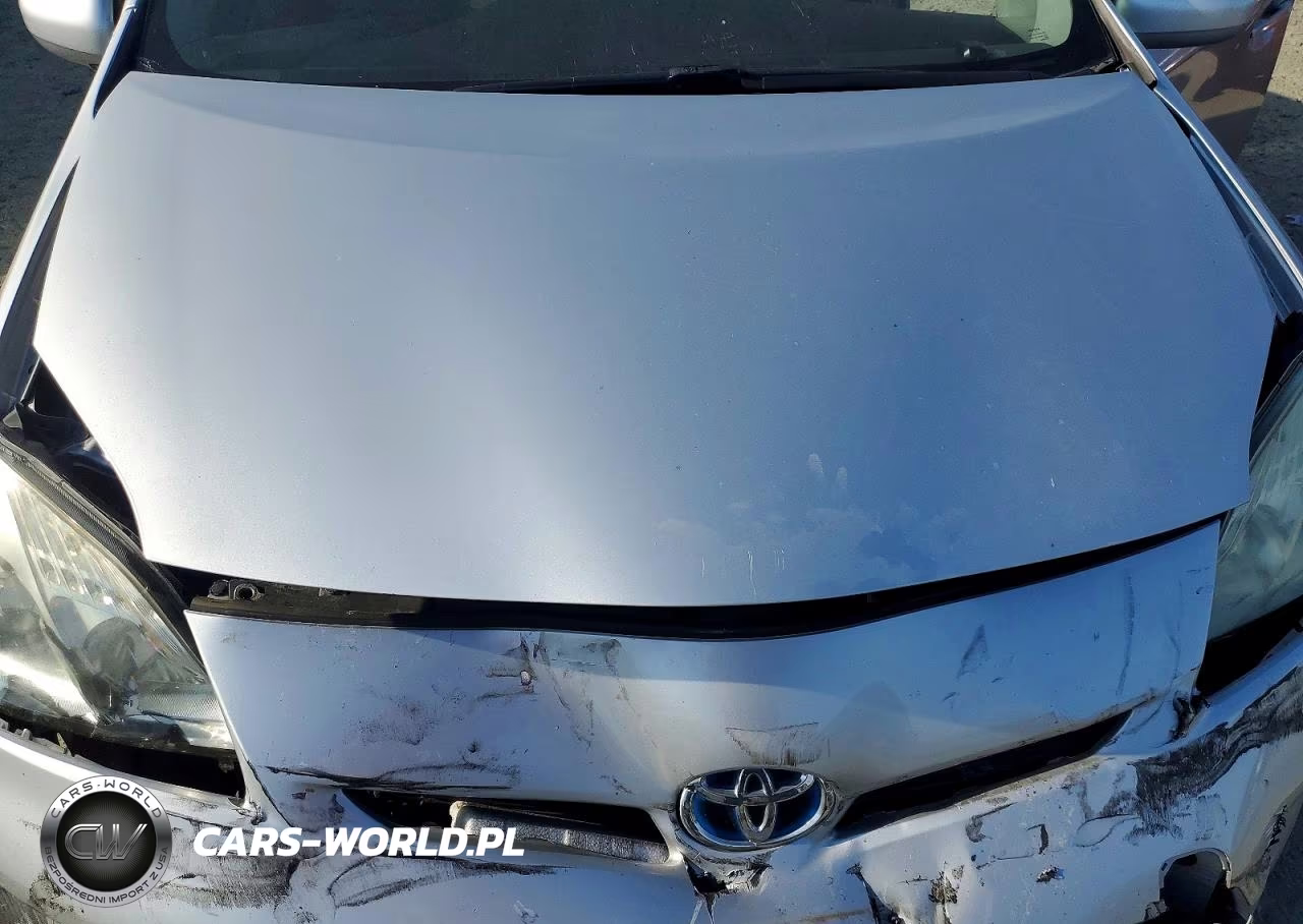 2014 Toyota Prius Two VIN:JTDKN3DUXE1750869 - 11