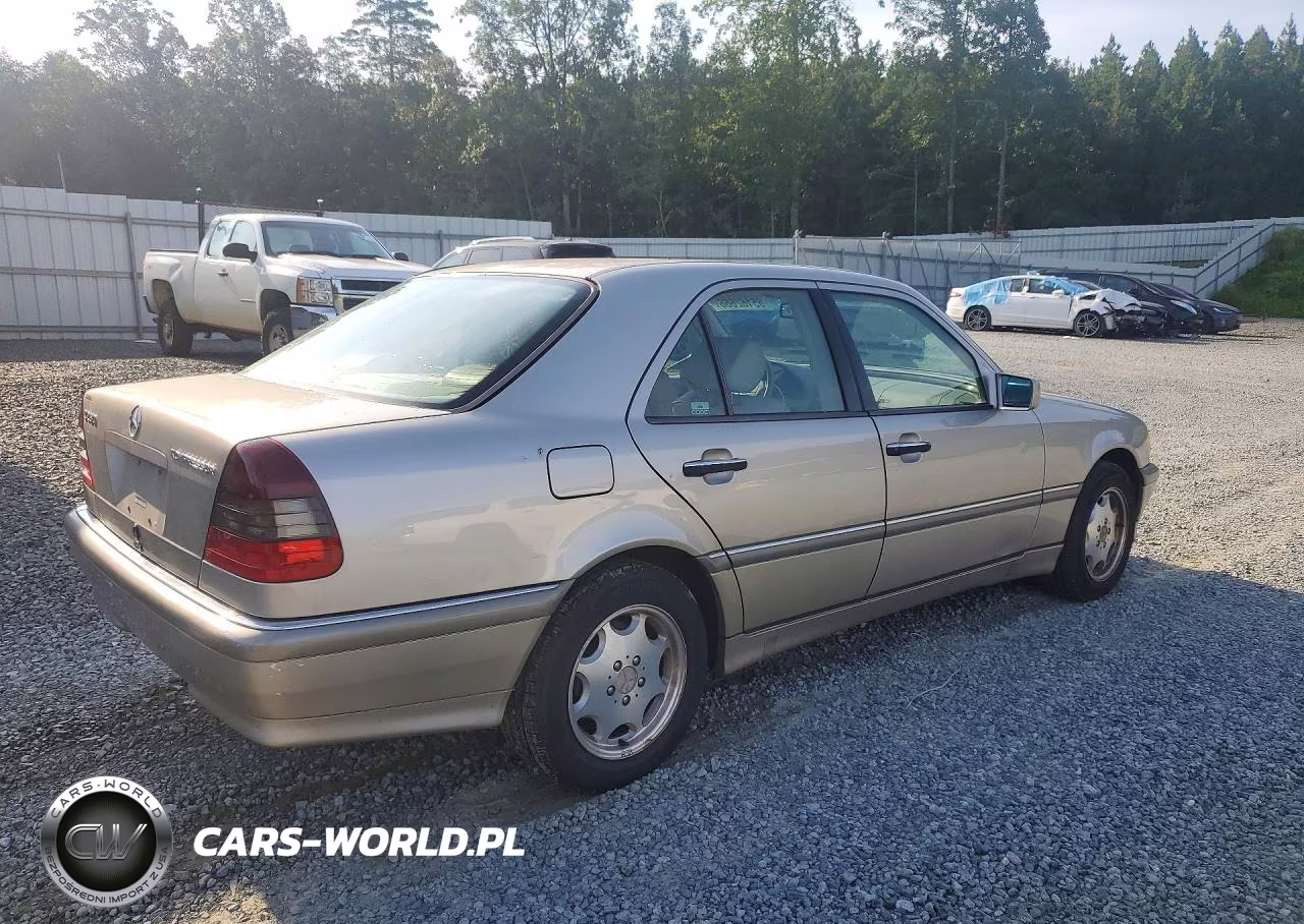 1999 Mercedes-Benz C 230 VIN:WDBHA24G2XA682059 - 3