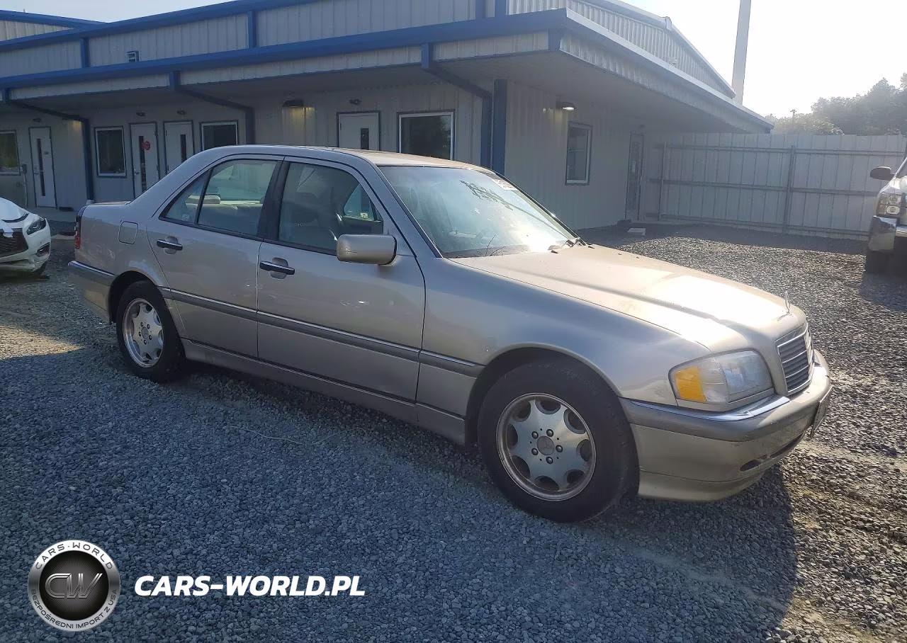 1999 Mercedes-Benz C 230 VIN:WDBHA24G2XA682059 - 4