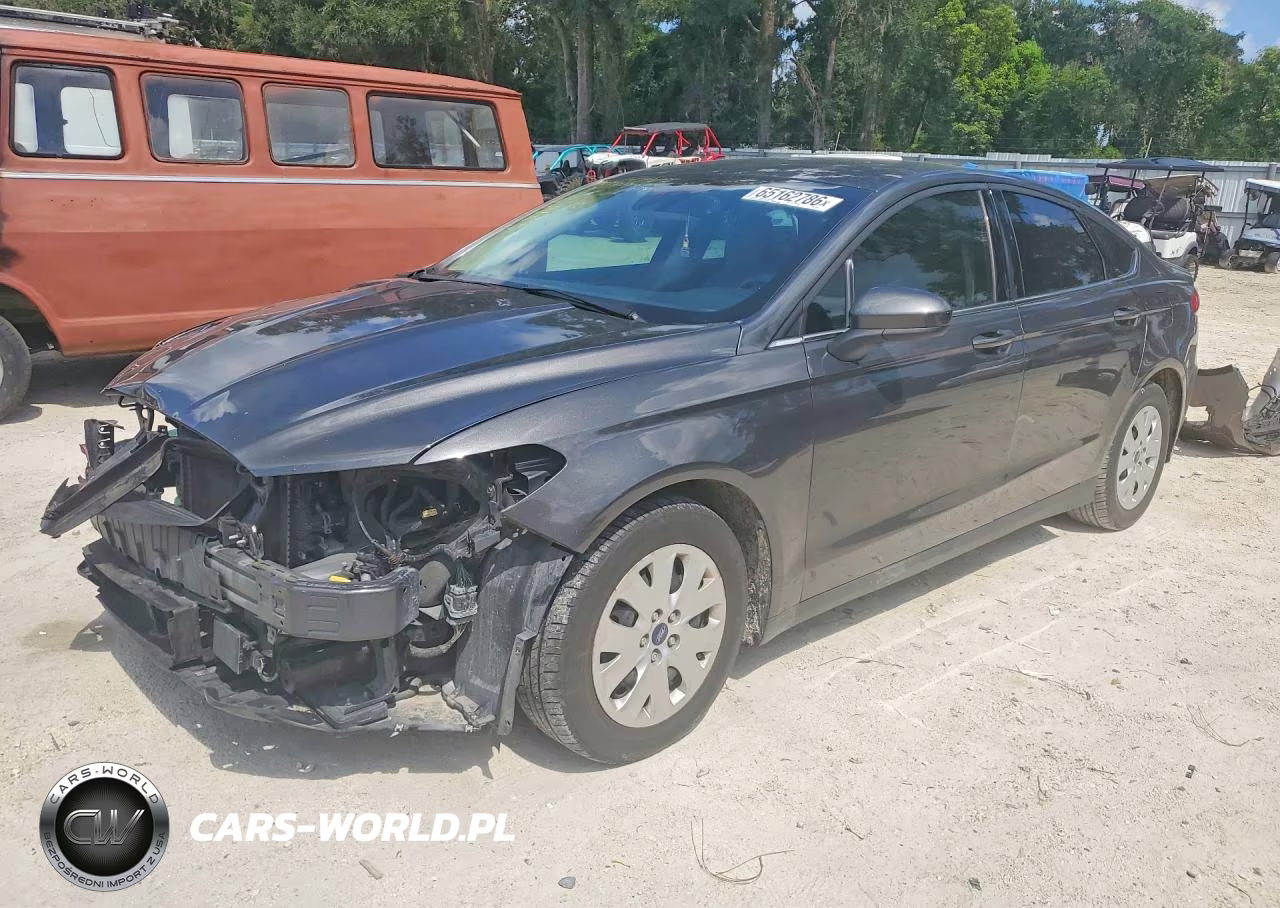 2020 Ford Fusion S – zdjęcie 1 z 13