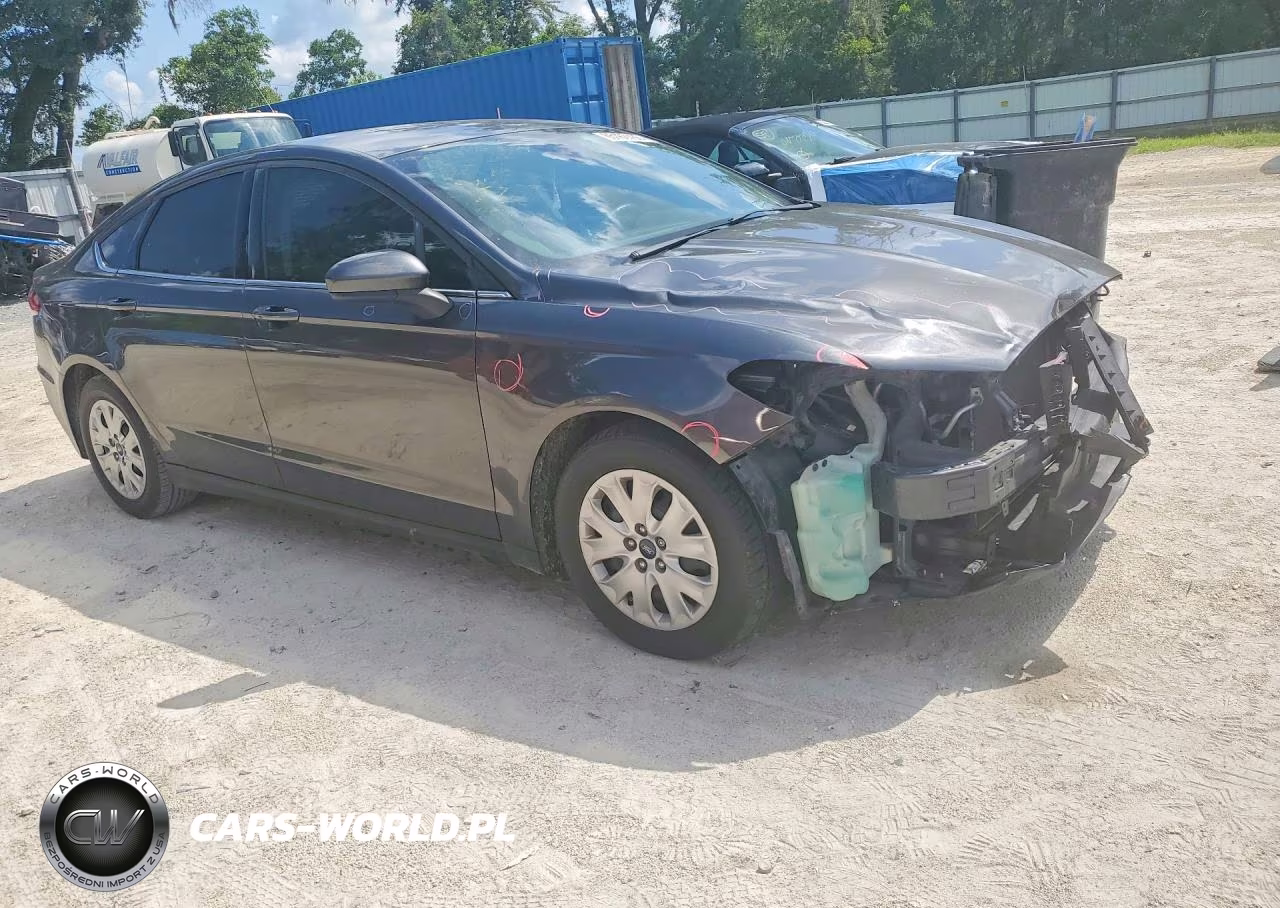 2020 Ford Fusion S VIN:3FA6P0G71LR250737 - 4