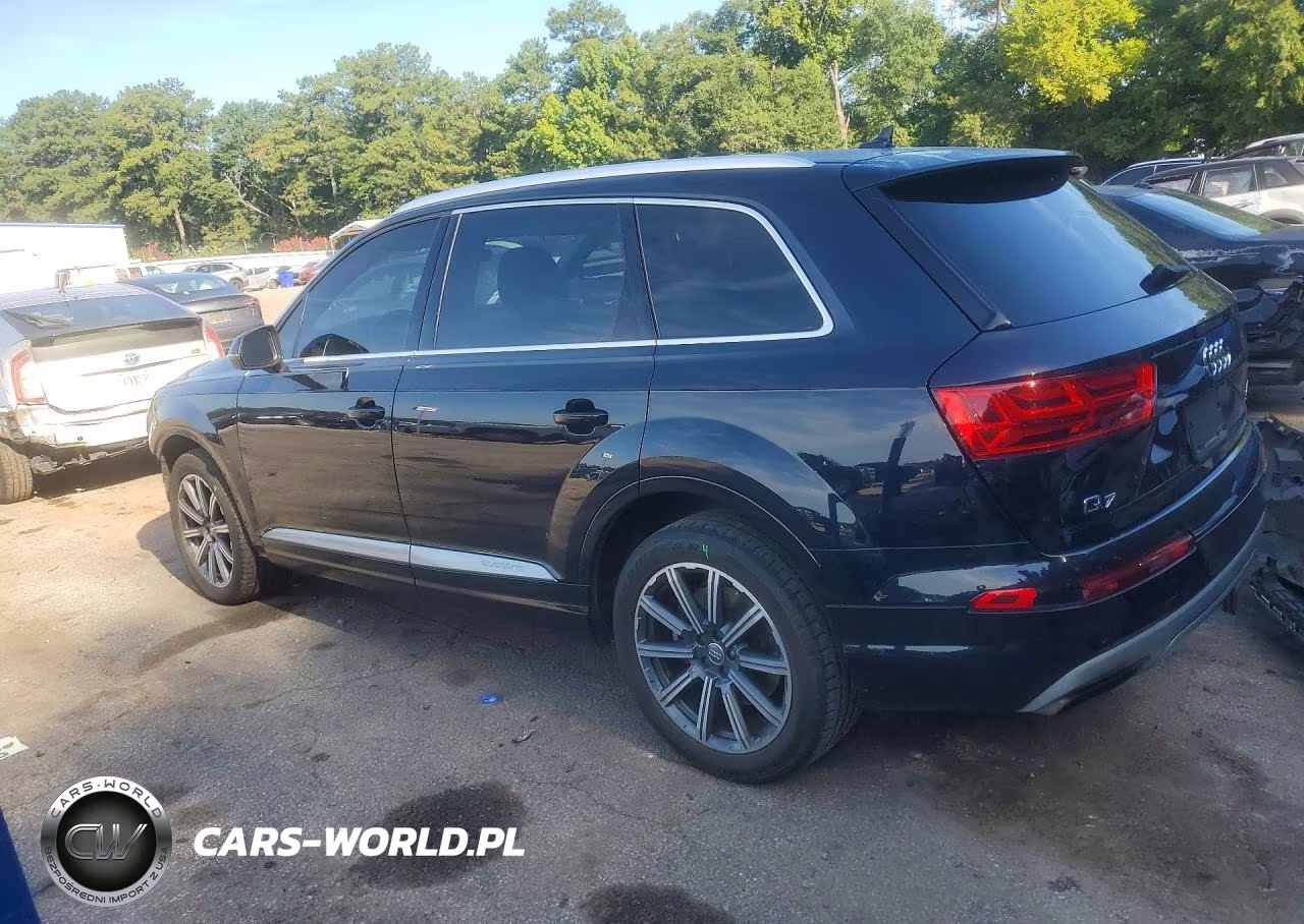 2017 Audi Q7 Premium VIN:WA1AAAF75HD008315 - 2
