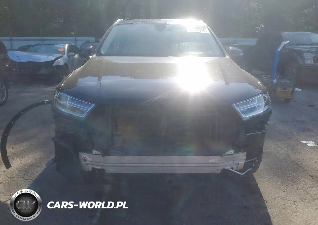 2017 Audi Q7 Premium VIN:WA1AAAF75HD008315 - 5