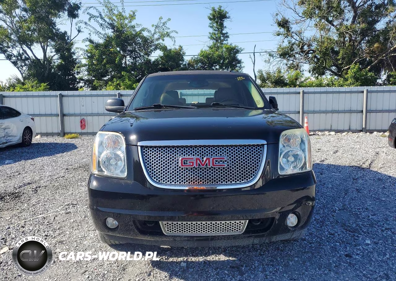 2013 GMC Yukon Denali VIN:1GKS1EEF7DR246985 - 5