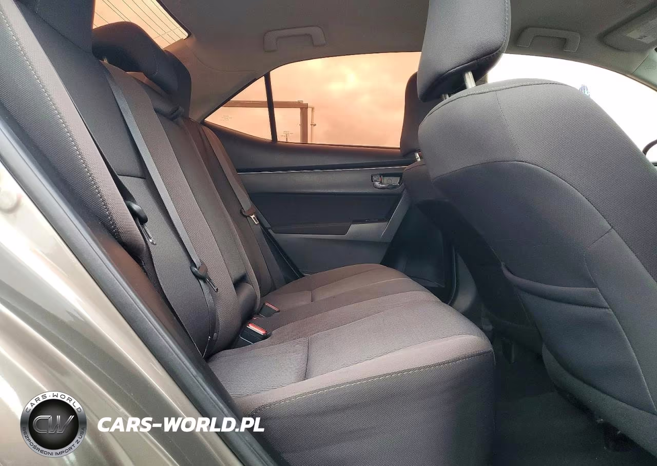 2019 Toyota Corolla Le VIN:2T1BURHE0KC197195 - 10