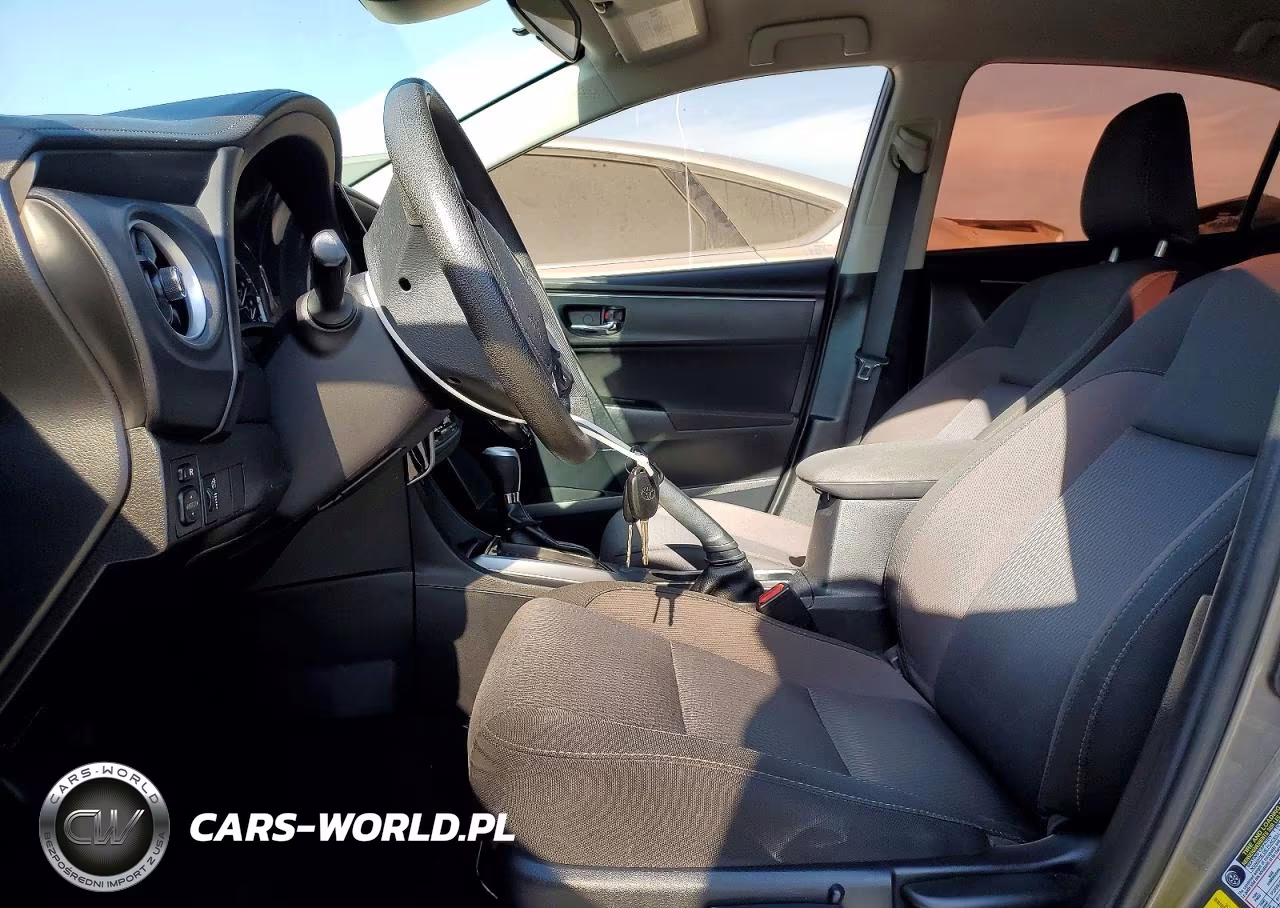 2019 Toyota Corolla Le VIN:2T1BURHE0KC197195 - 7