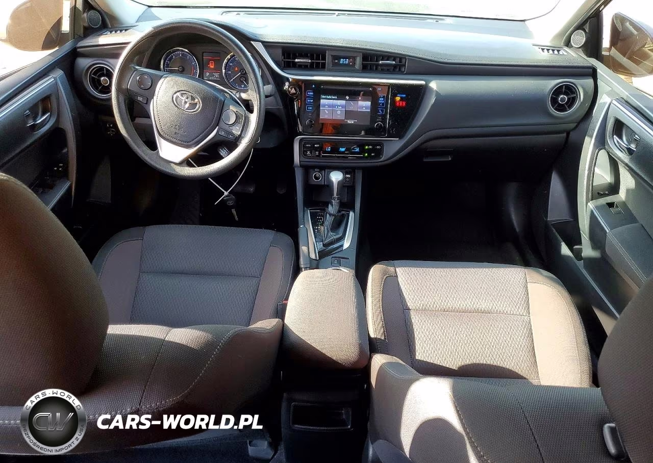 2019 Toyota Corolla Le VIN:2T1BURHE0KC197195 - 8