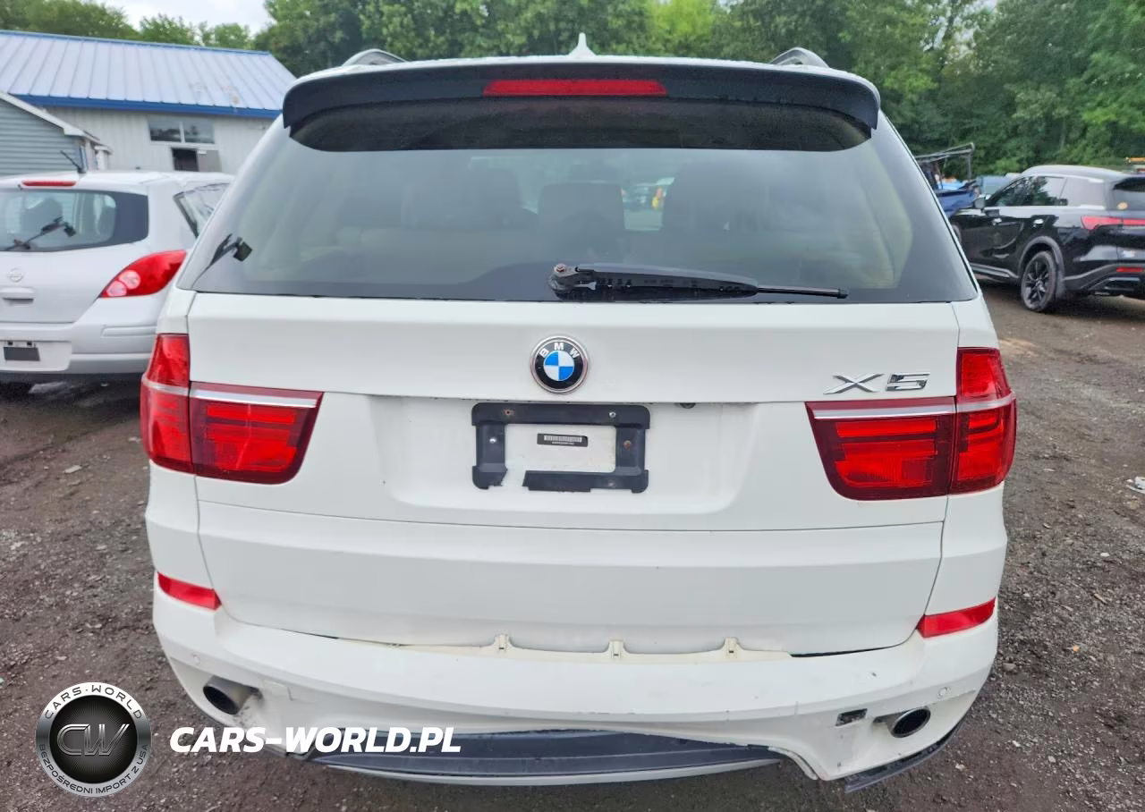 2013 BMW X5 xDrive35I VIN:5UXZV4C53D0B17053 - 6