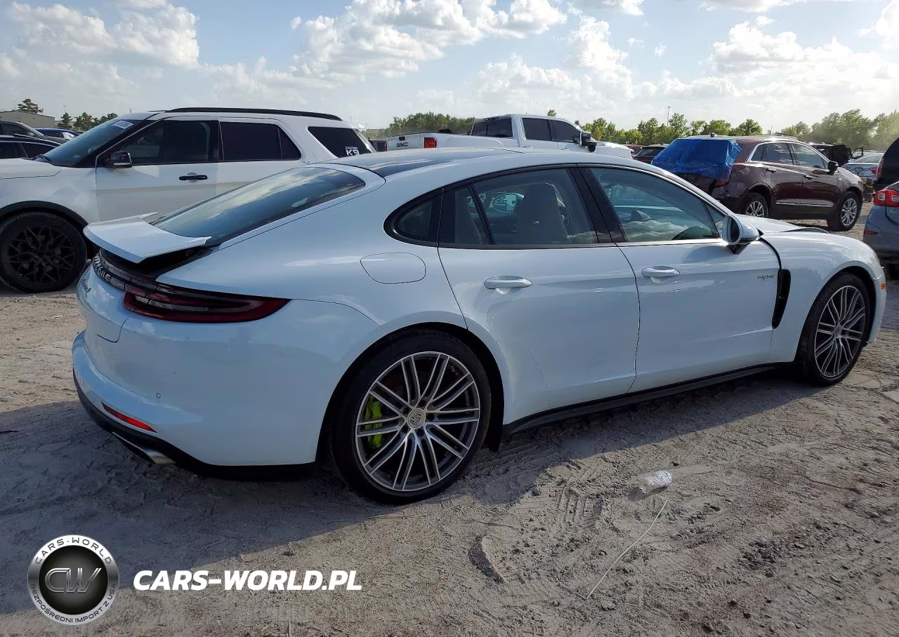 2019 Porsche Panamera 4 E-Hybrid VIN:WP0AE2A71KL125569 - 3