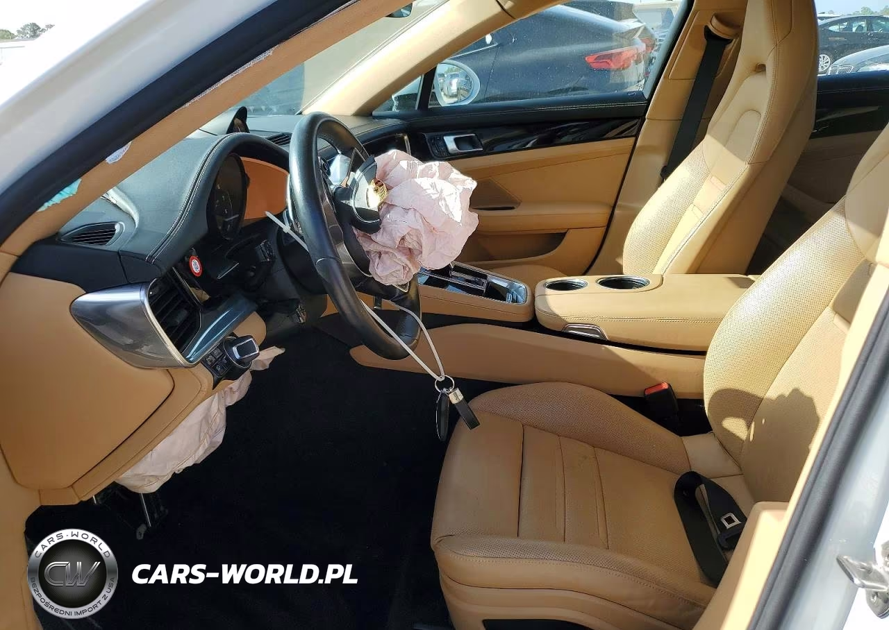 2019 Porsche Panamera 4 E-Hybrid VIN:WP0AE2A71KL125569 - 7