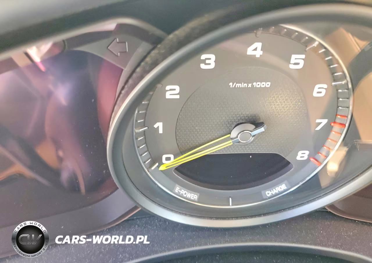 2019 Porsche Panamera 4 E-Hybrid VIN:WP0AE2A71KL125569 - 9