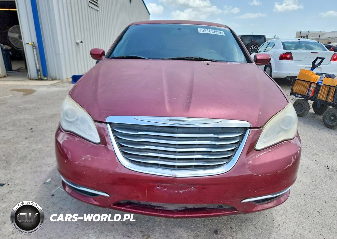 2013 Chrysler 200 Lx VIN:1C3CCBAB8DN669422 - 5