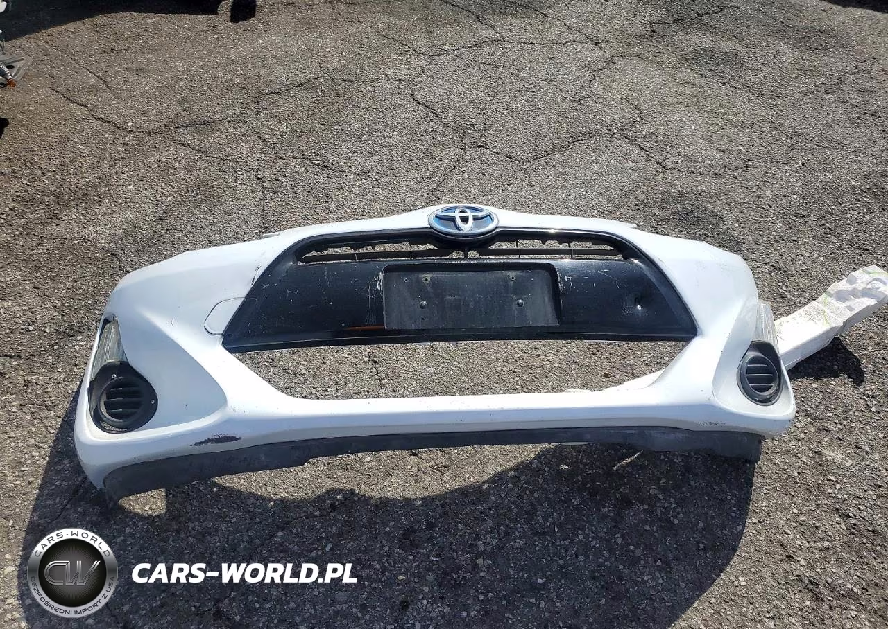 2015 Toyota Prius C Two VIN:JTDKDTB34F1585108 - 12