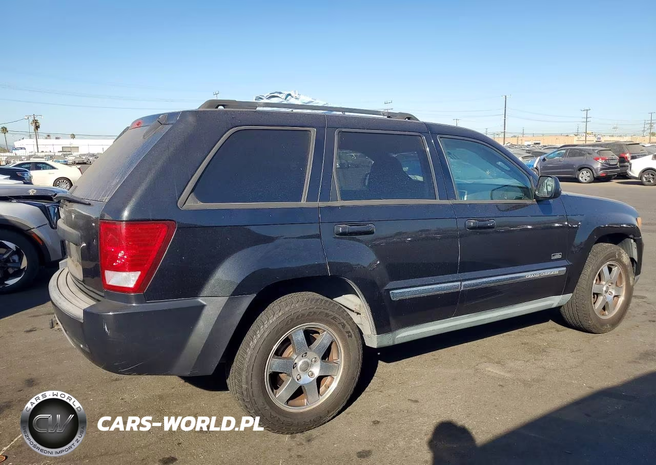 2009 Jeep Grand Cherokee Laredo VIN:1J8GR48K19C548949 - 3