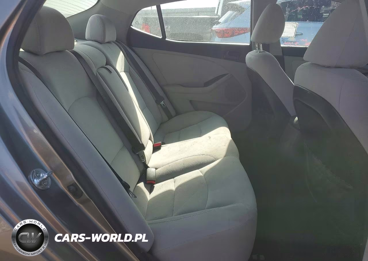 2015 Kia Optima Lx VIN:5XXGM4A72FG451640 - 10