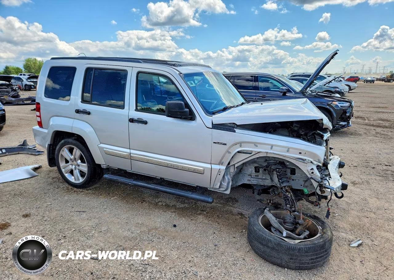 2012 Jeep Liberty Jet VIN:1C4PJMFK5CW215290 - 4