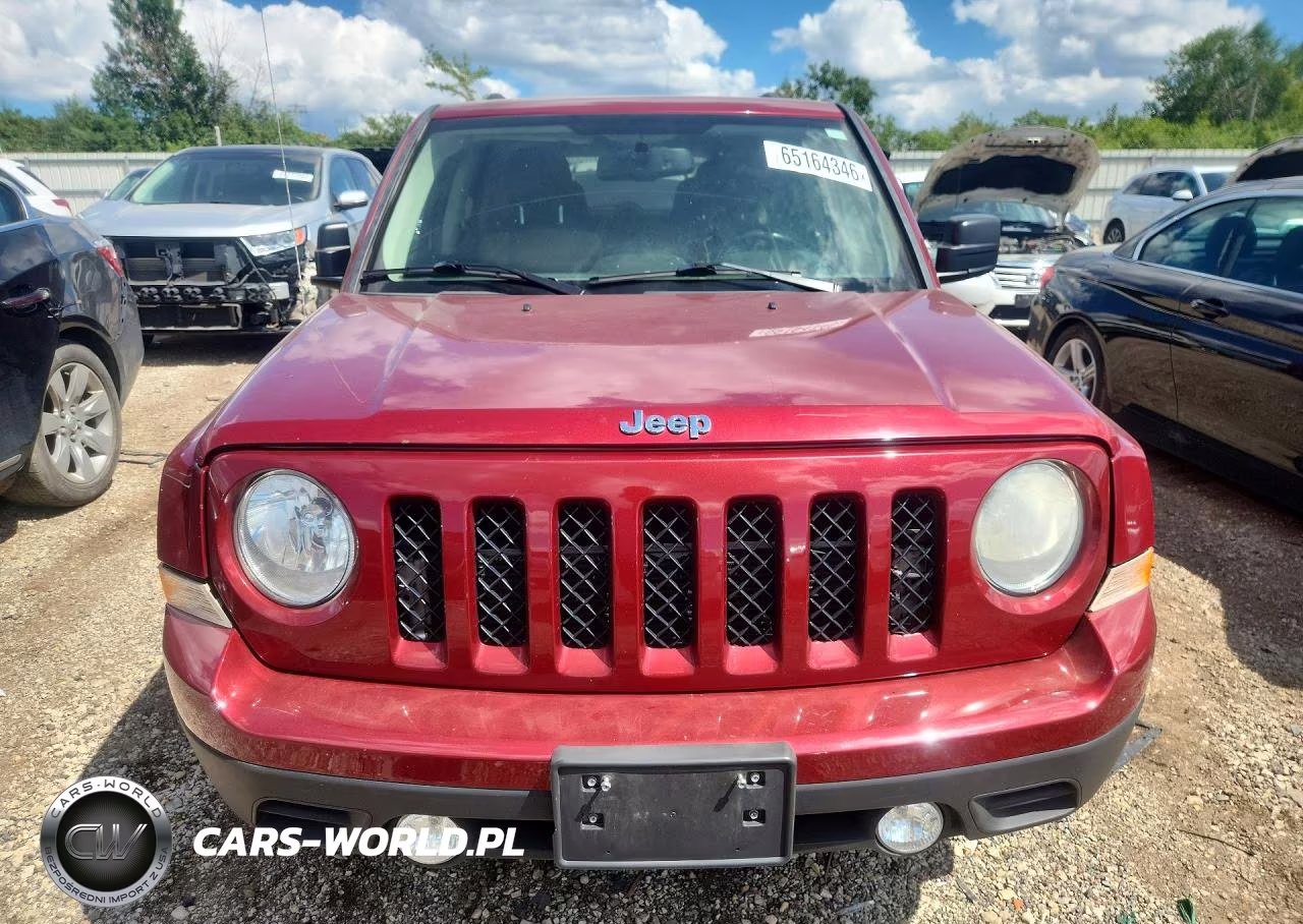 2015 Jeep Patriot Latitude VIN:1C4NJPFB9FD246891 - 5