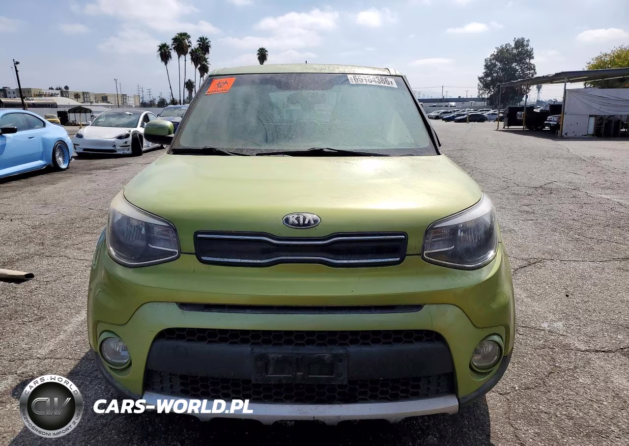 2017 Kia Soul + VIN:KNDJP3A51H7879409 - 5
