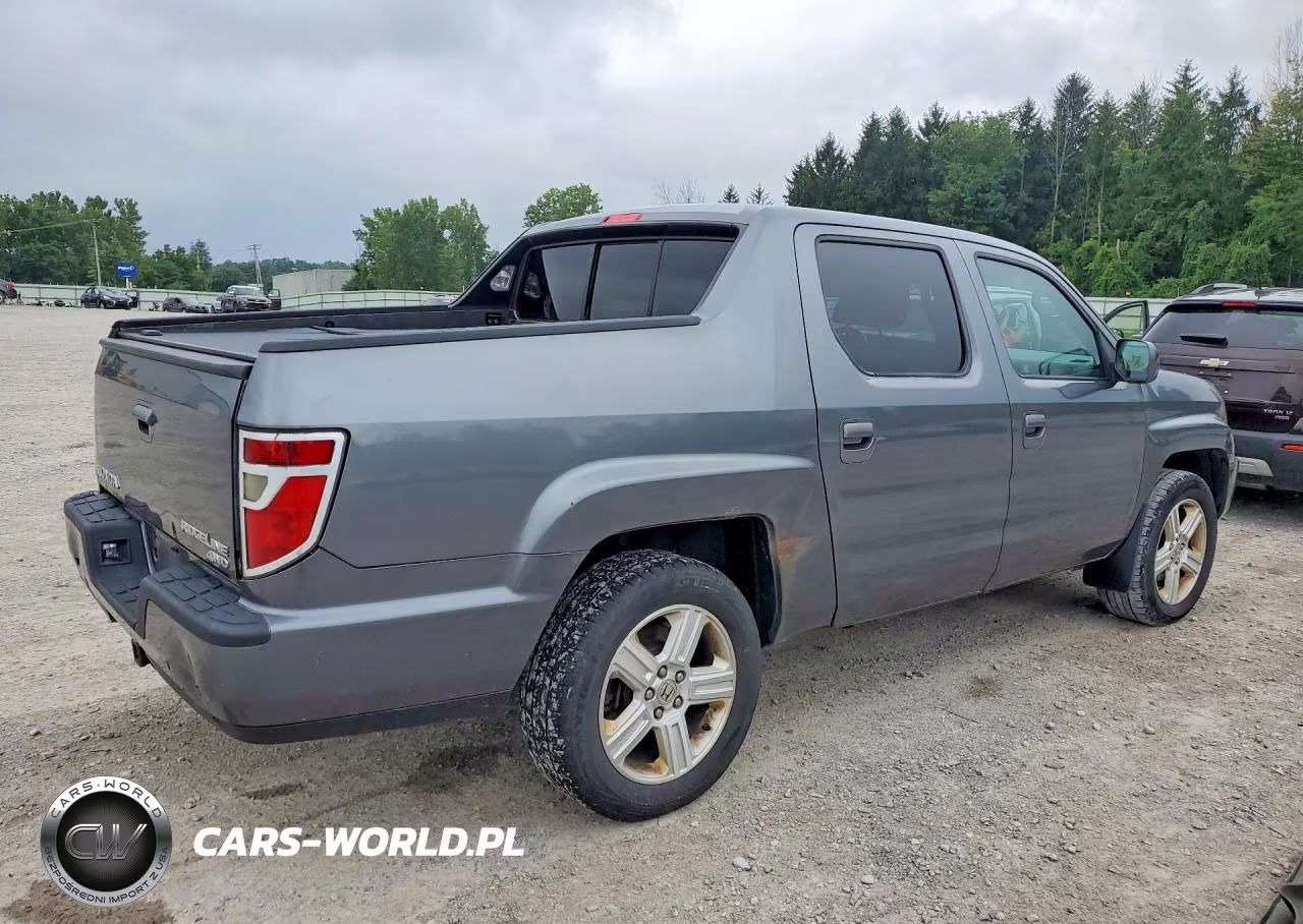 2011 Honda Ridgeline Rtl VIN:5FPYK1F52BB003841 - 3