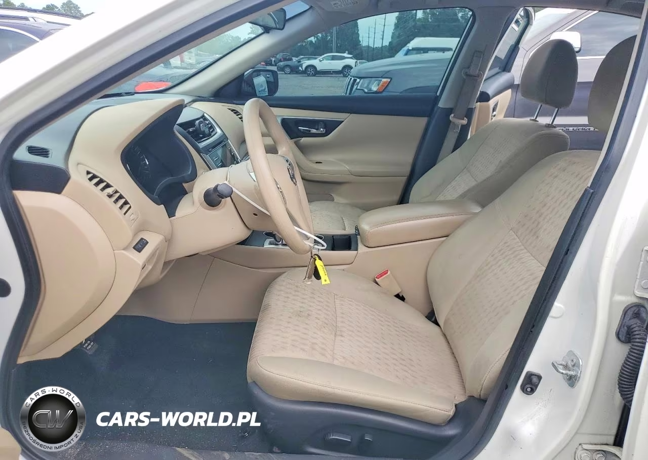 2017 Nissan Altima 2.5 S VIN:1N4AL3AP4HN326851 - 7