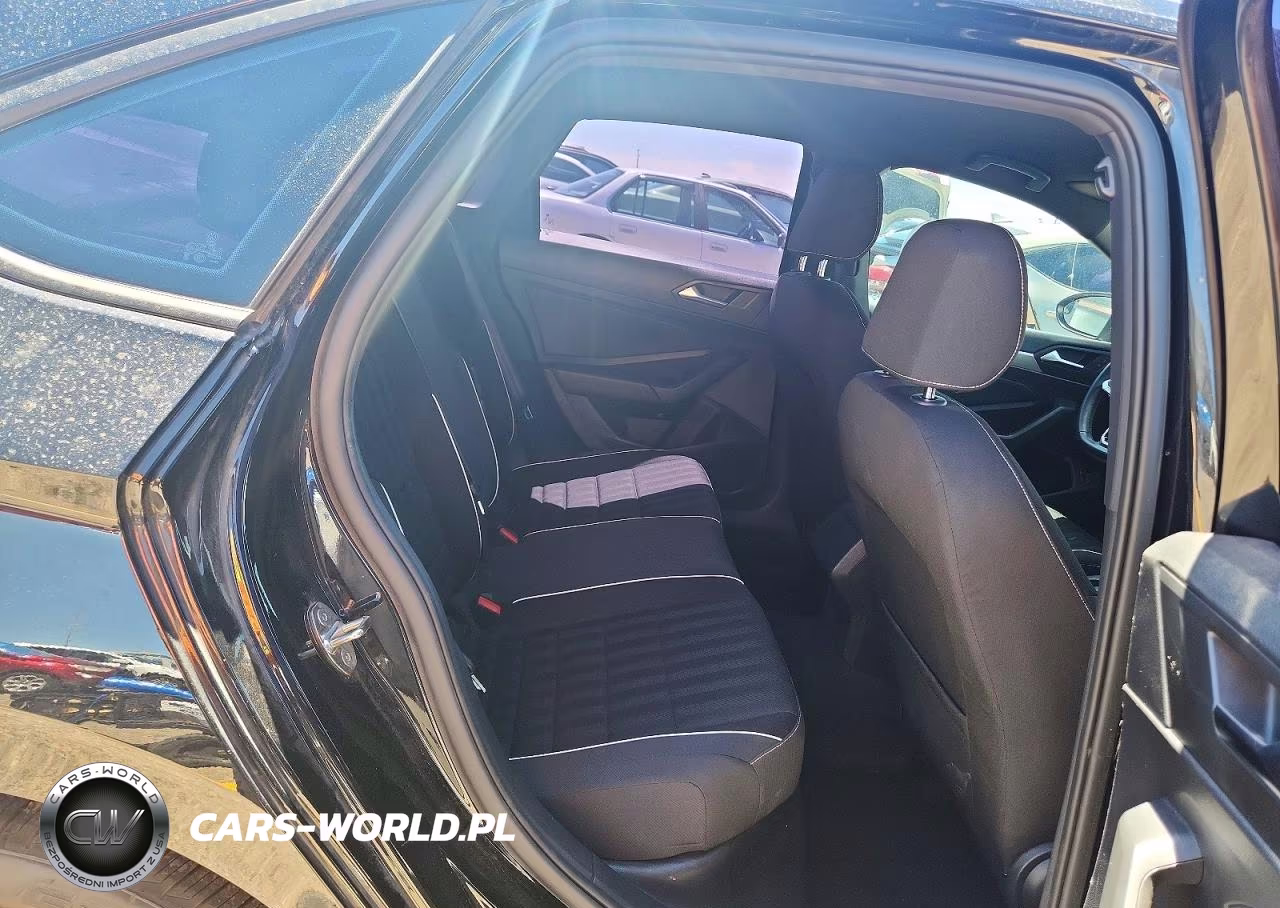 2022 Volkswagen Jetta Sport VIN:3VWBM7BUXNM020151 - 10