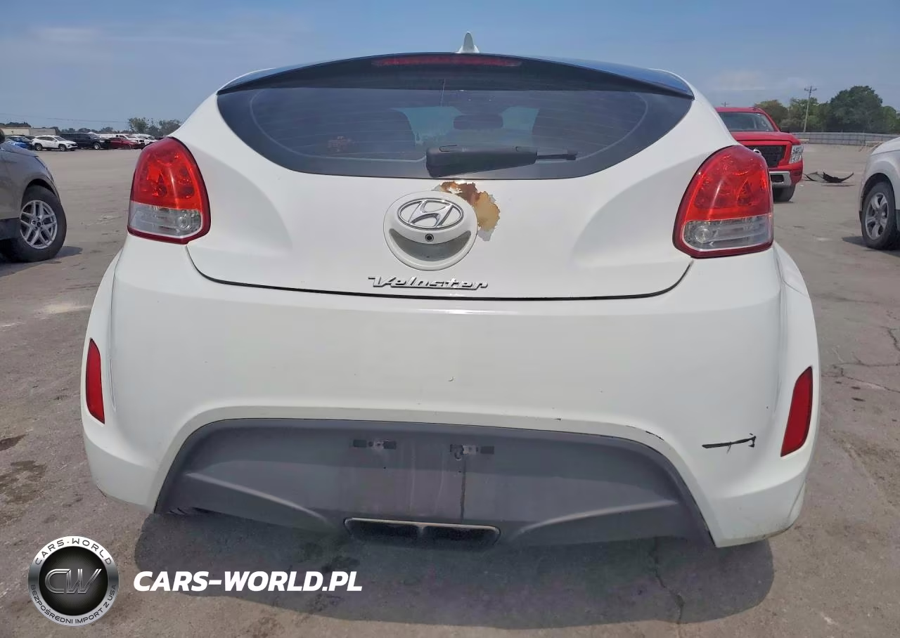 2015 Hyundai Veloster Base VIN:KMHTC6AD3FU226295 - 6