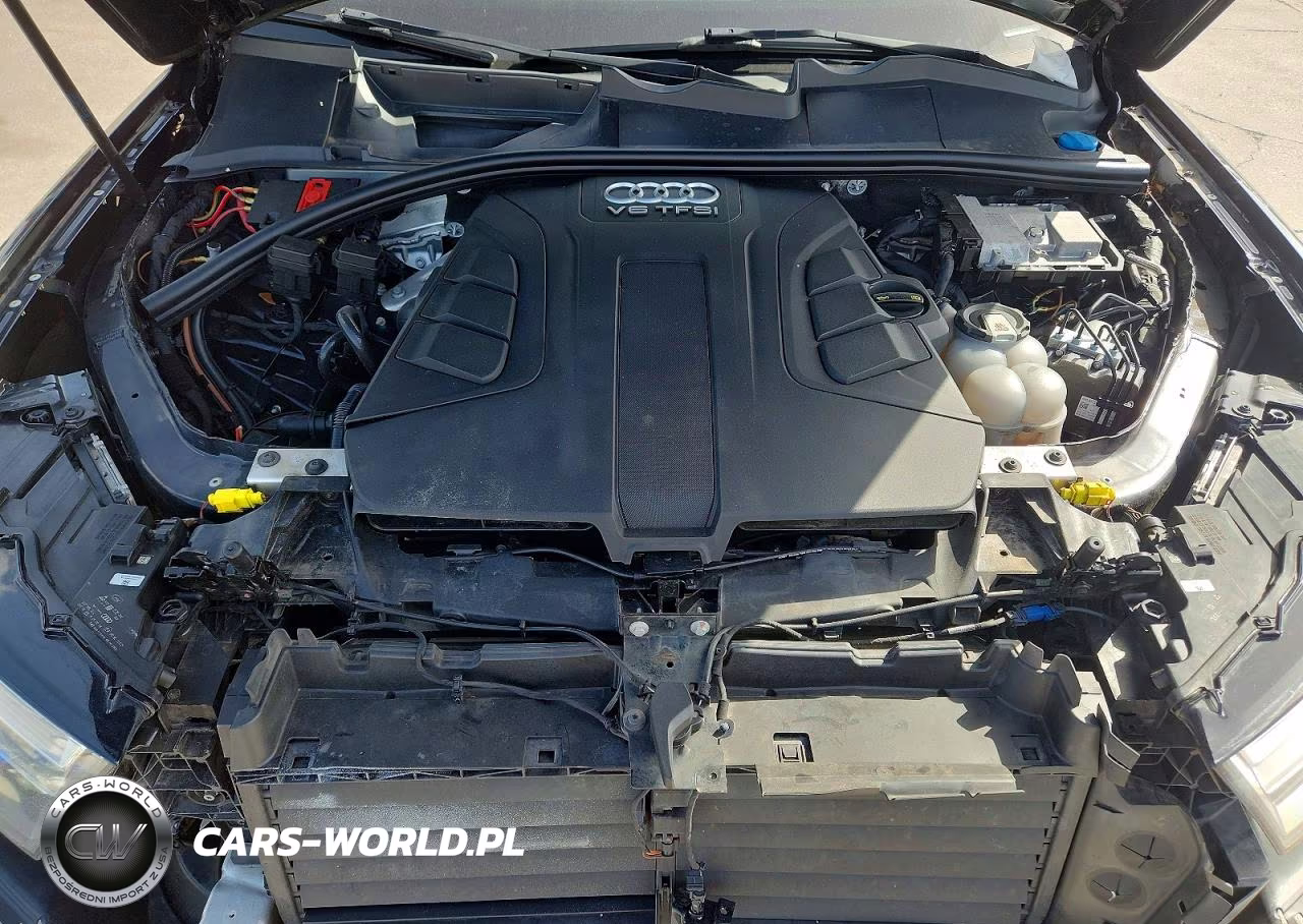 2018 Audi Q7 Premium Plus VIN:WA1LAAF75JD011925 - 12