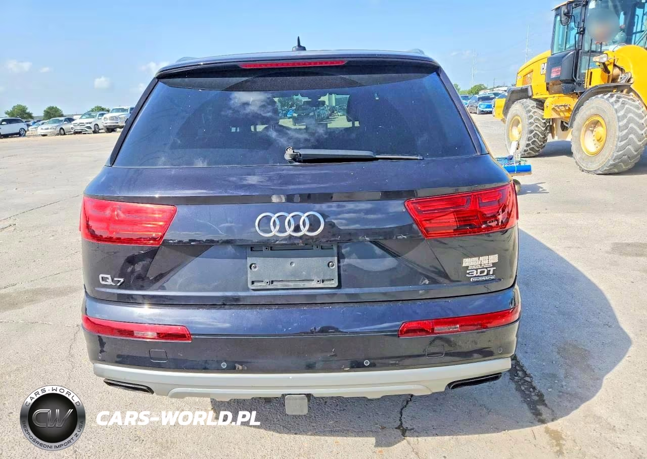 2018 Audi Q7 Premium Plus VIN:WA1LAAF75JD011925 - 6