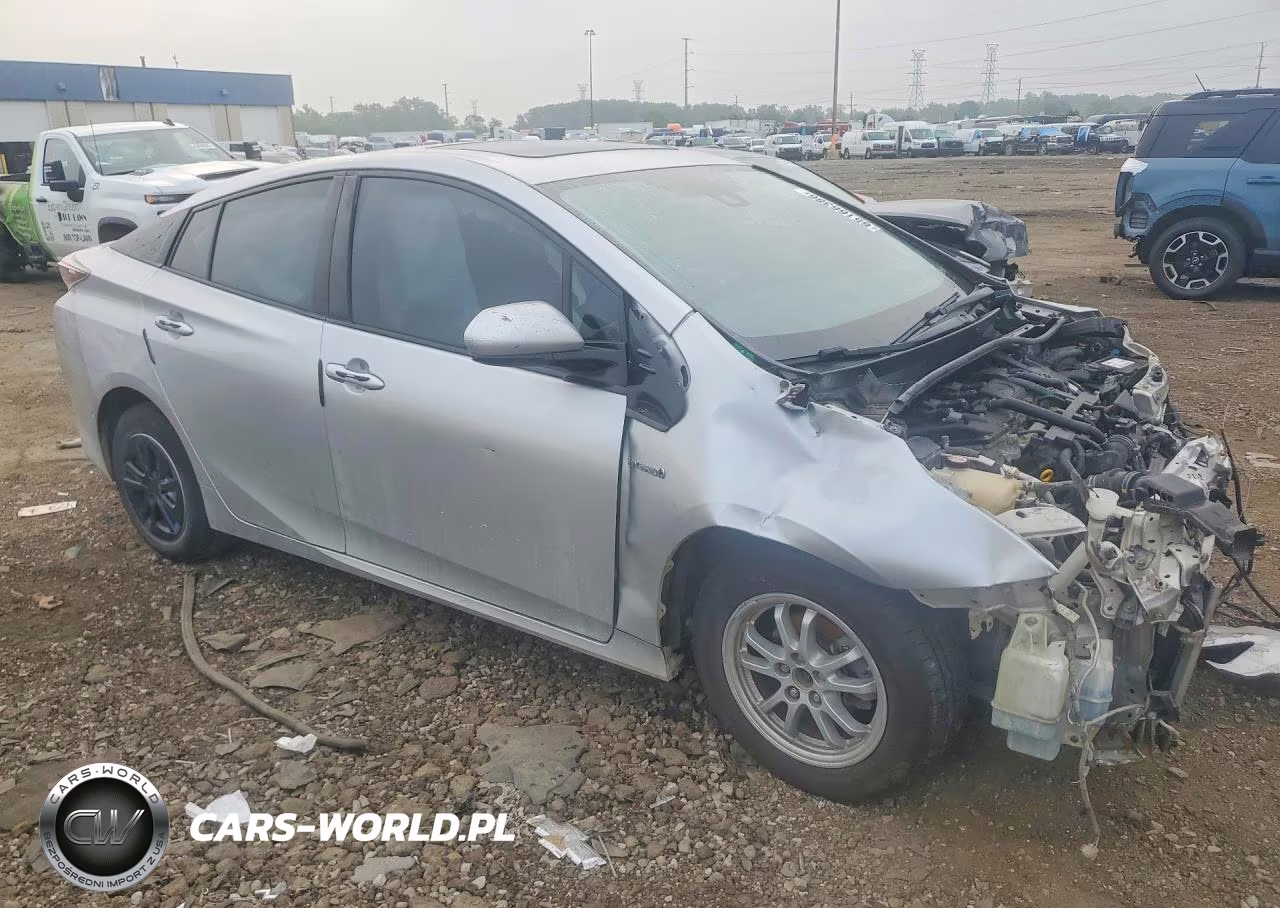 2017 Toyota Prius VIN:JTDKARFU1H3544425 - 4