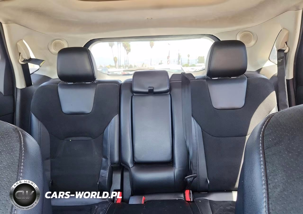 2015 Ford Edge Sport VIN:2FMPK3AP8FBC26778 - 10