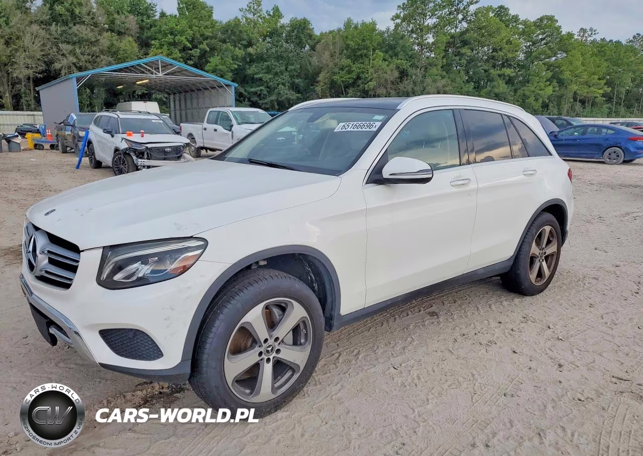 2019 Mercedes-Benz Glc 300 – zdjęcie 1 z 13