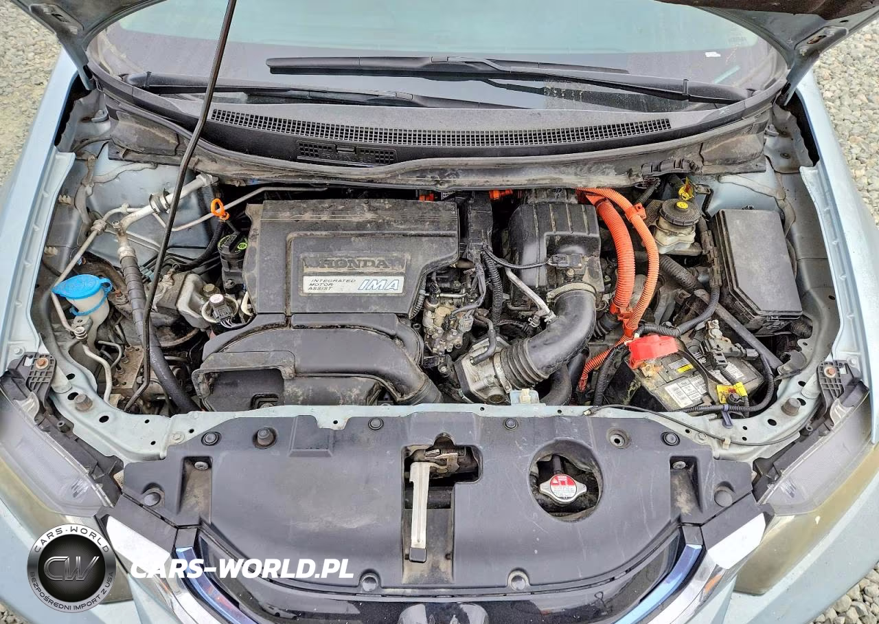 2015 Honda Civic Hybrid VIN:19XFB4F26FE200935 - 11