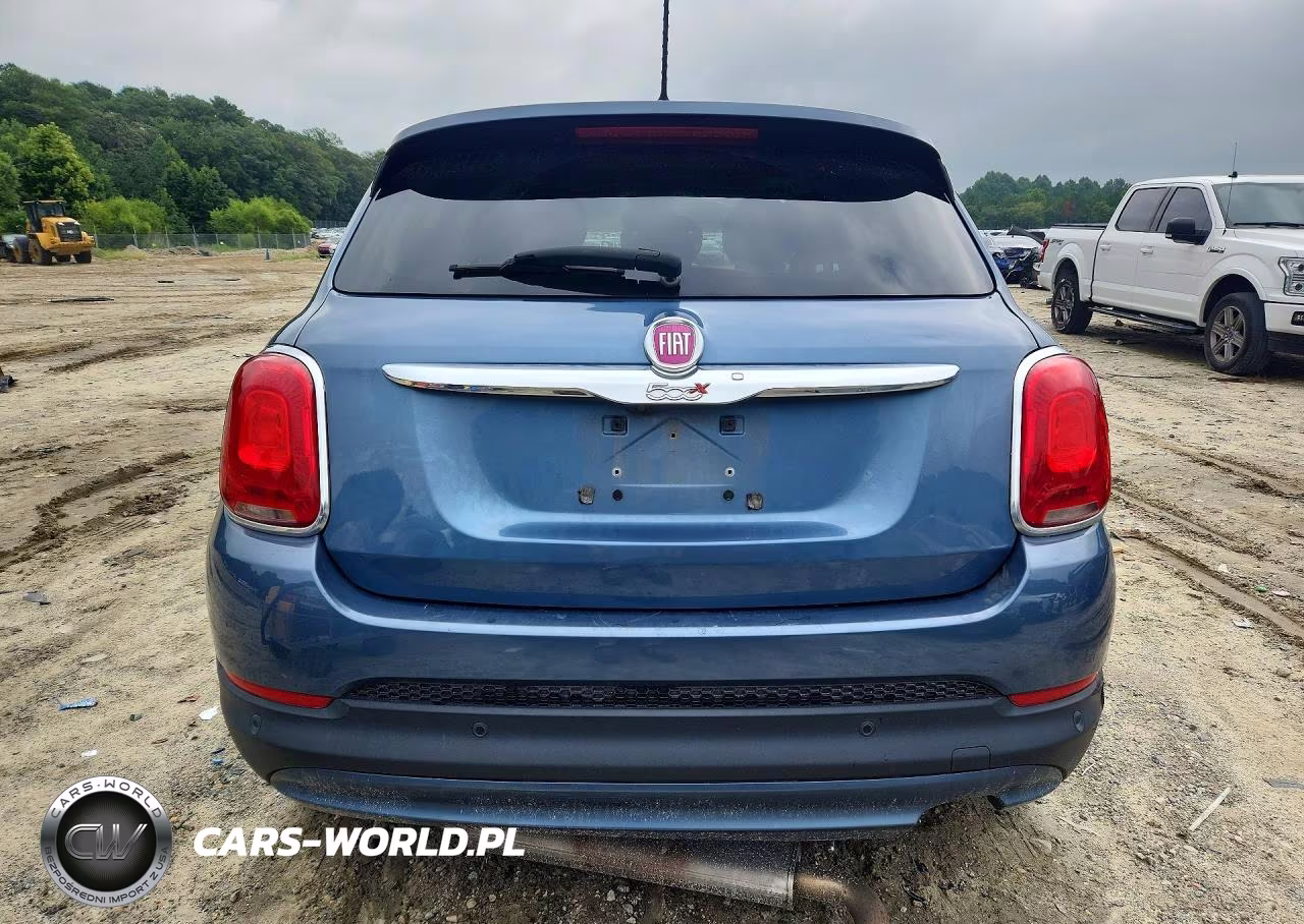 2017 Fiat 500X Lounge VIN:ZFBCFXDB5HP615262 - 6