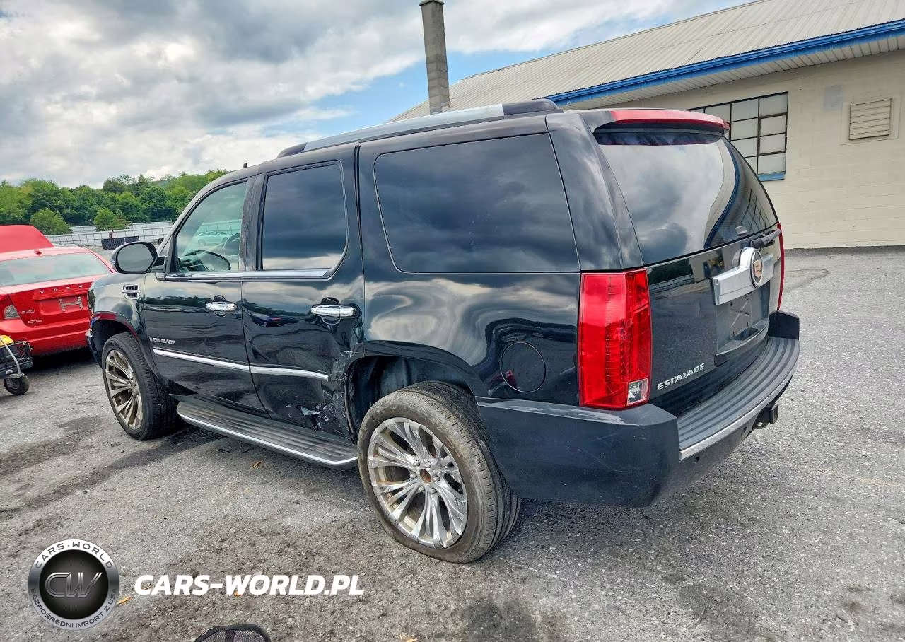 2007 Cadillac Escalade Luxury VIN:1GYFK63847R345931 - 2